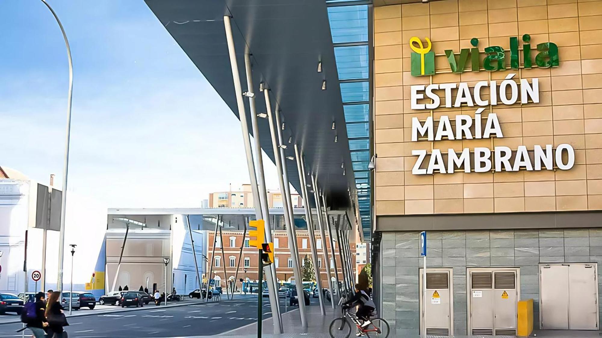Estudio Maria Zambrano A Pasos De La Estacion Málaga Extérieur photo